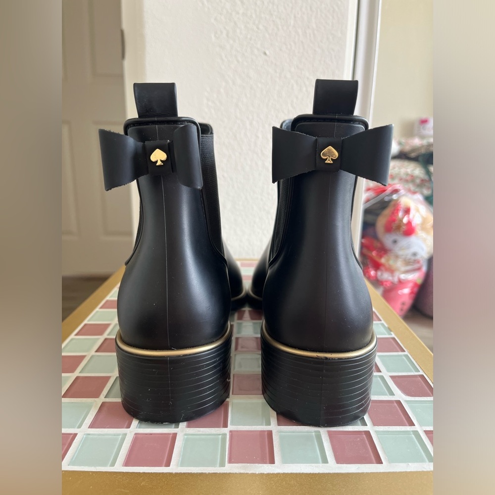 Kate Spade New York Sedgewick Chelsea Rain Booties Size 10